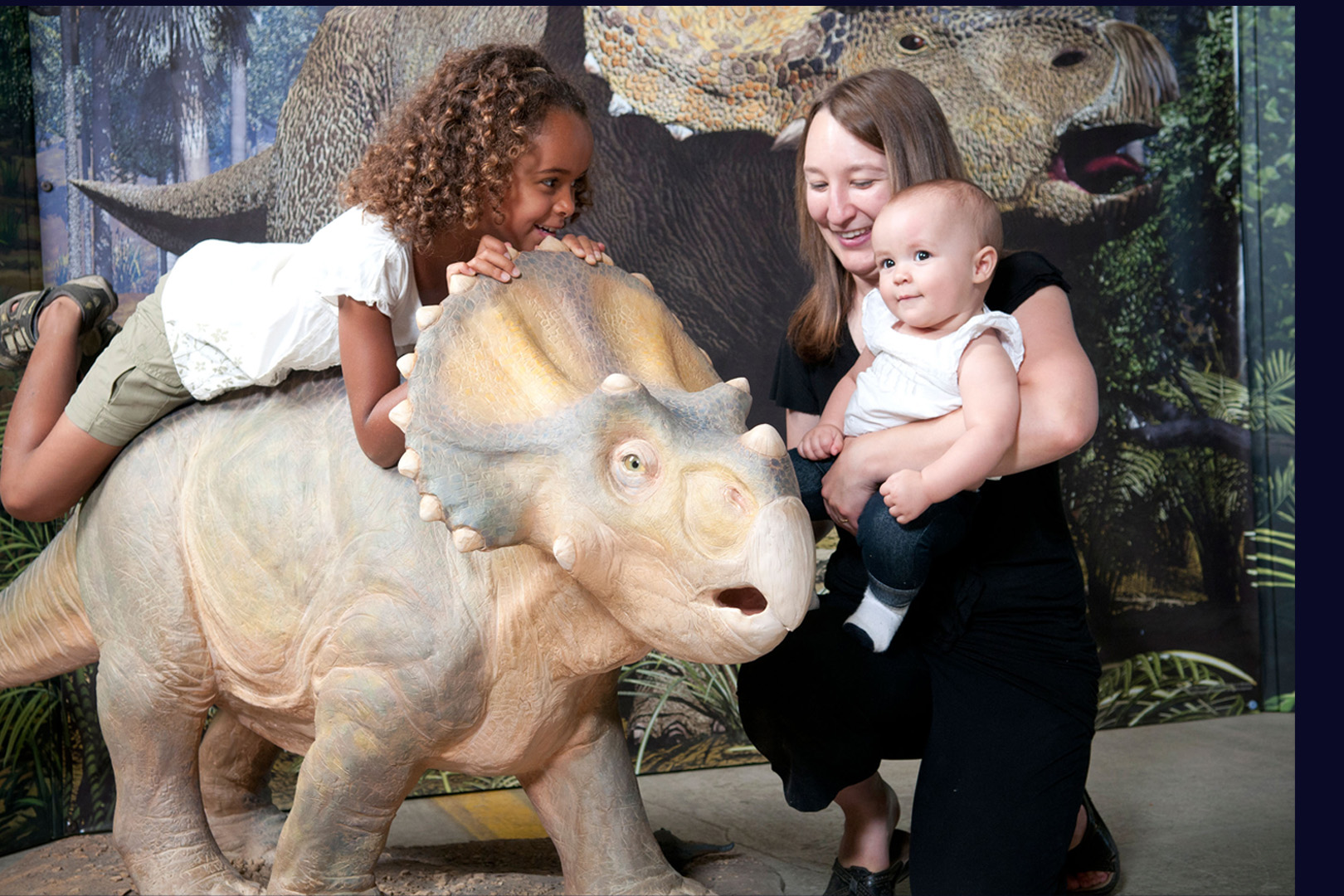 Step into a prehistoric world at the Dinosaurs: Land of Fire and Ice™ exhibition in San Jose.